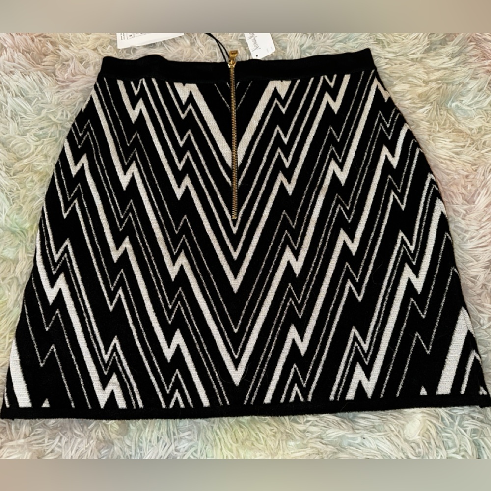 New Balmain Monochrome Zigzag Mini Skirt Size 46 - Picture 3 of 11